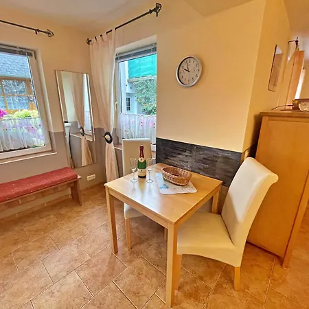 Apartment Familie Reiche